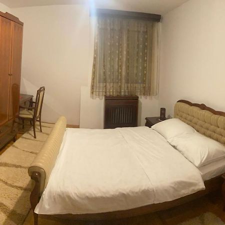 Apartman Natalija Banja Luka Exteriör bild