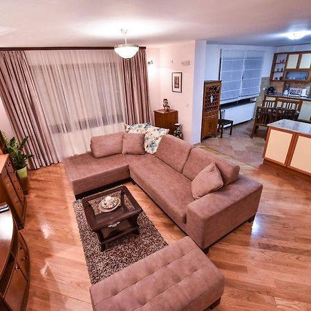 Apartman Natalija Banja Luka Exteriör bild