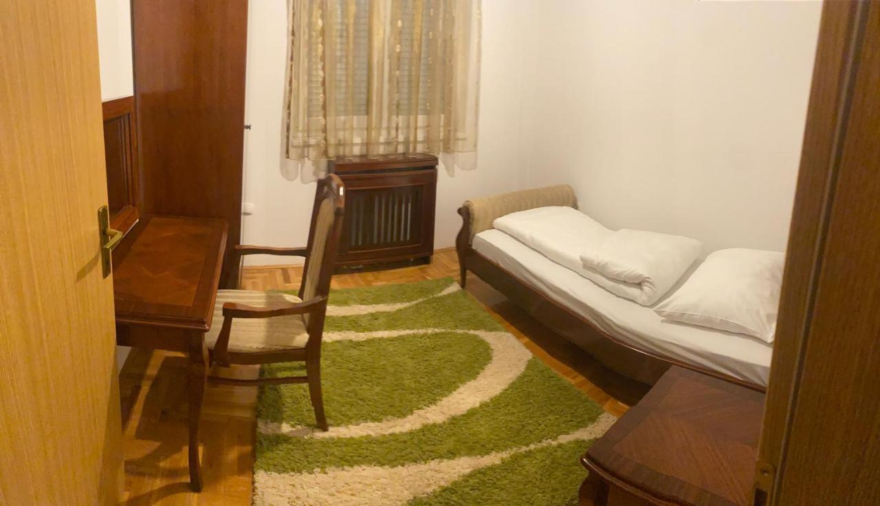 Apartman Natalija Banja Luka Exteriör bild