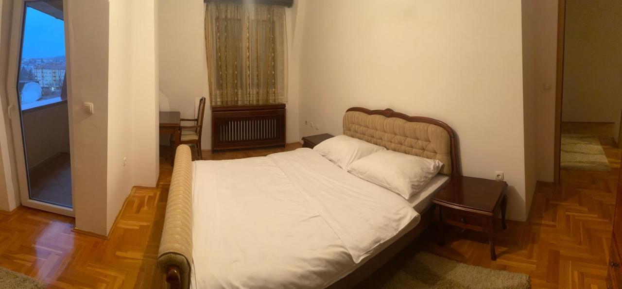 Apartman Natalija Banja Luka Exteriör bild