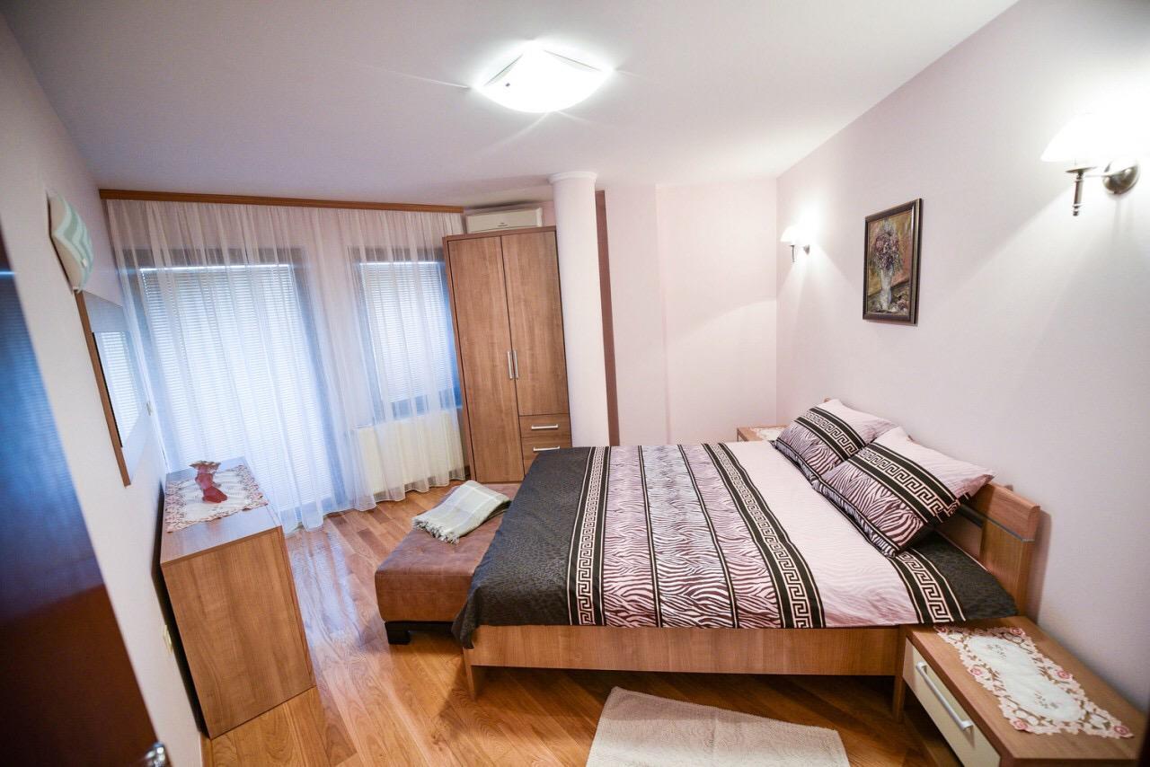 Apartman Natalija Banja Luka Exteriör bild