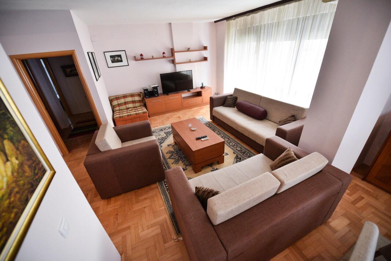 Apartman Natalija Banja Luka Exteriör bild