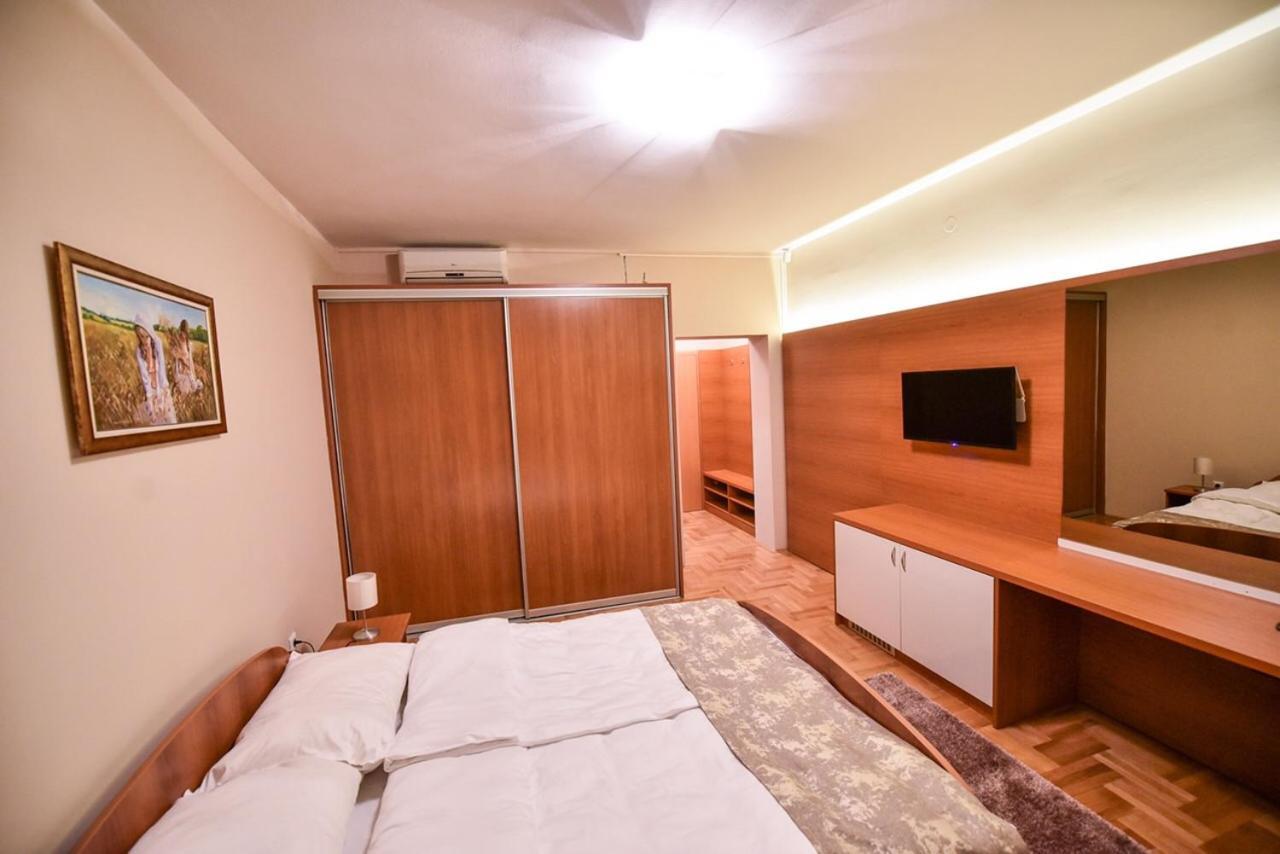 Apartman Natalija Banja Luka Exteriör bild