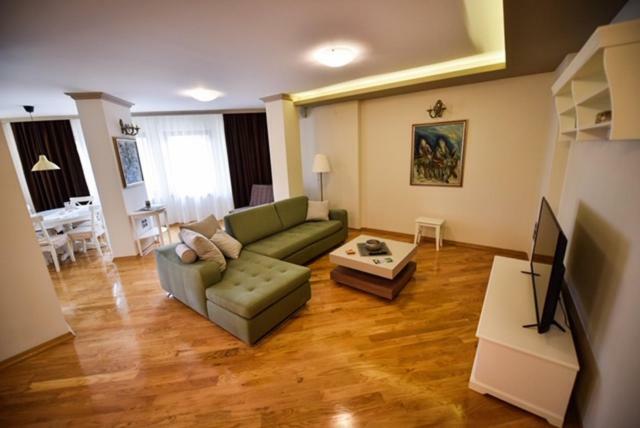 Apartman Natalija Banja Luka Exteriör bild